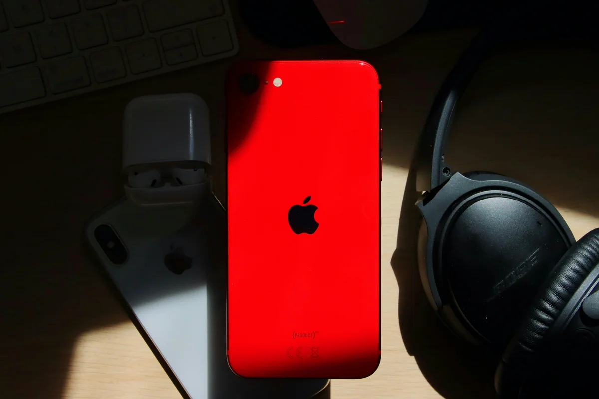 iPhone streaming IPTV — how to watch IPTV on iPhone in 2026