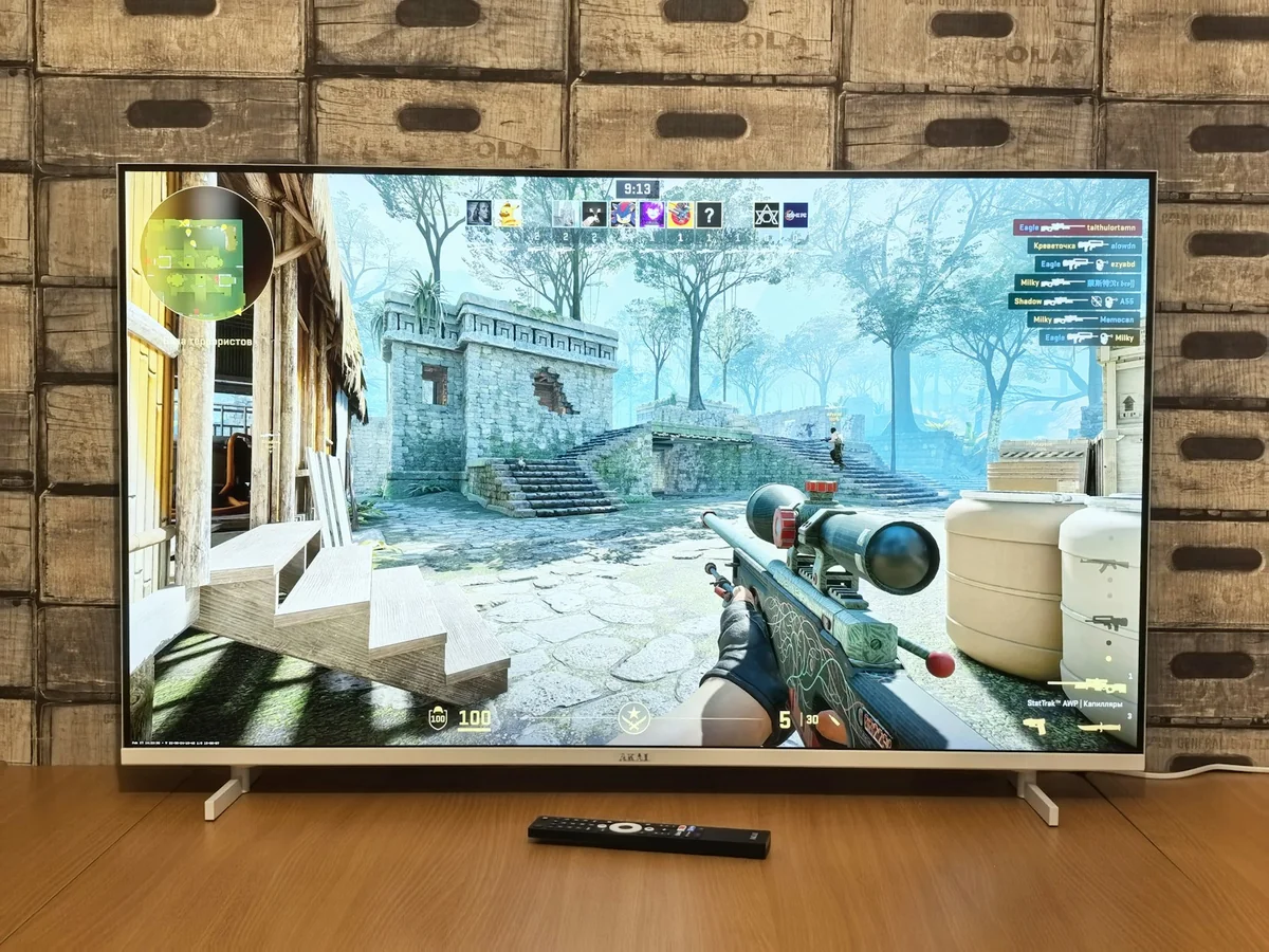 Modern home setup with smart TV and tablet displaying streaming apps — the cross-platform IPTV alternative to TiviMate
