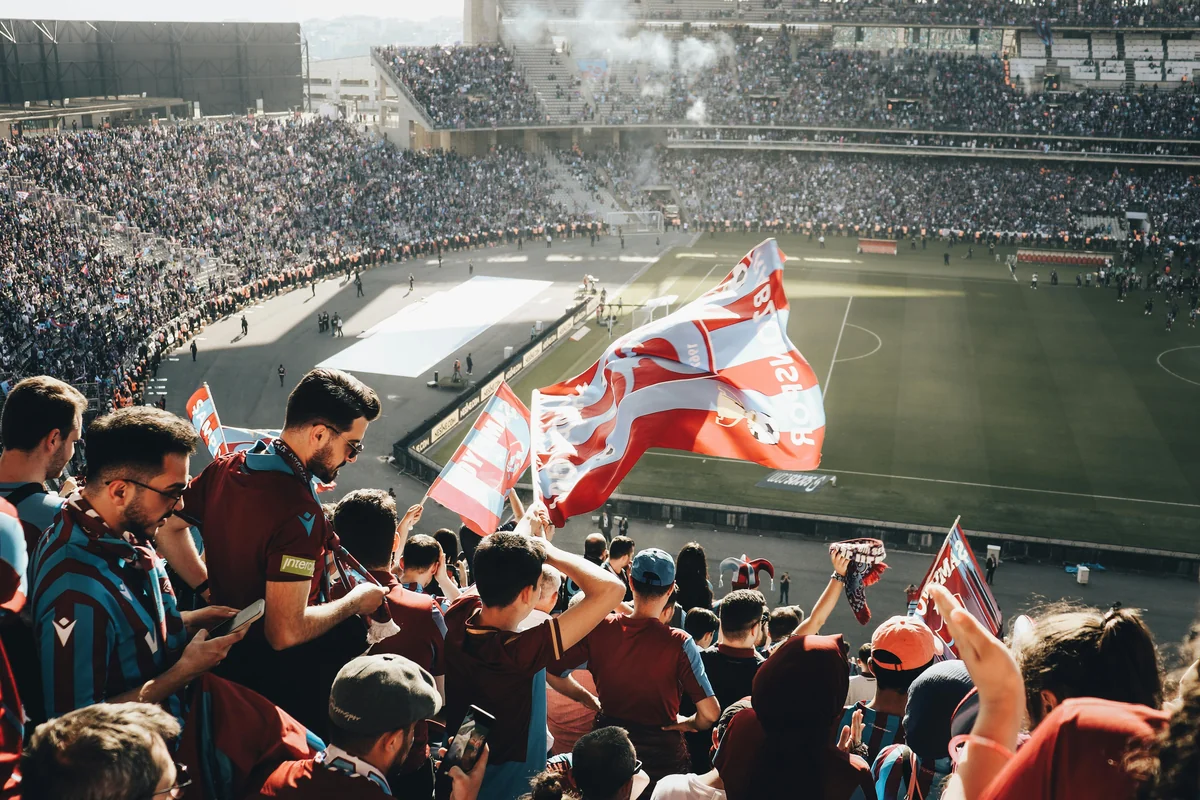 Sports fans watching on TV — setting up IPTV for live sports viewing in 2026