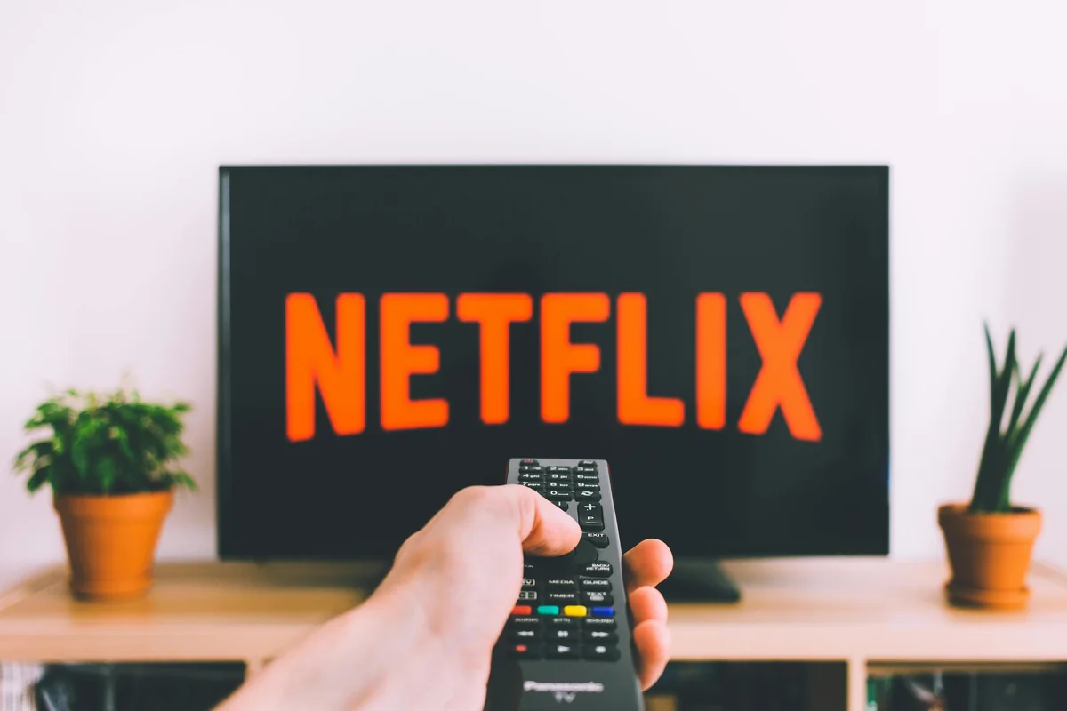Watching content on a large screen in dark environment